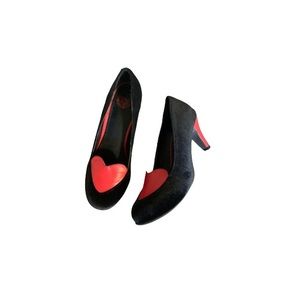 T-U-K “Heart” Black Velvet Red Heart Heels - Women’s Size 6